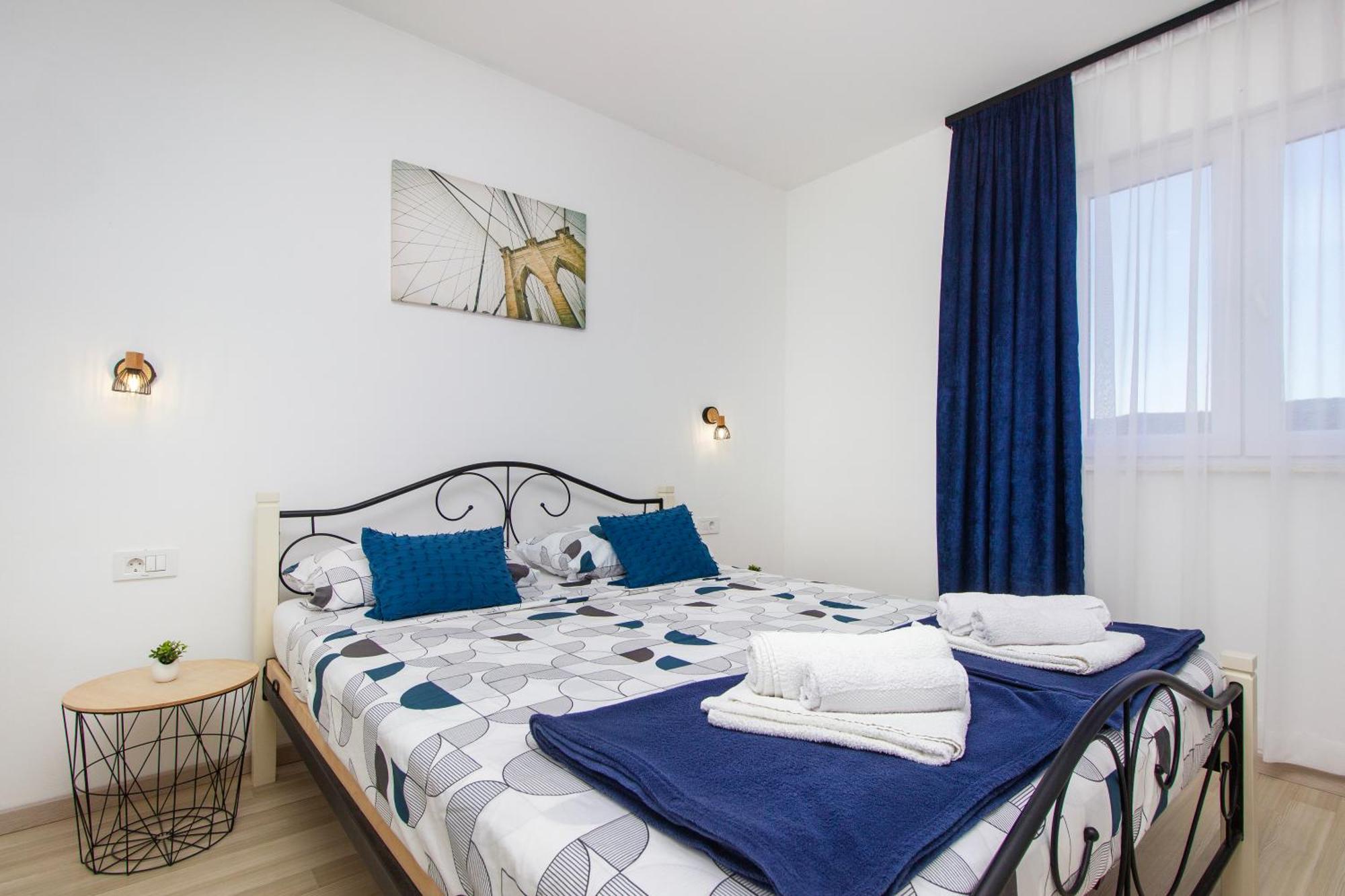 Villa Dalmatian Child With Swimming Pool, Close To The Beach Vinišće Екстериор снимка